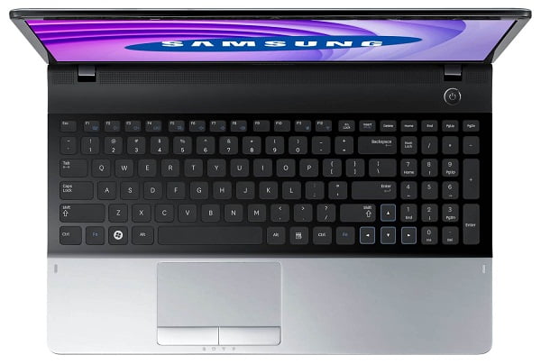 Laptopul Samsung NP300E5A-A05